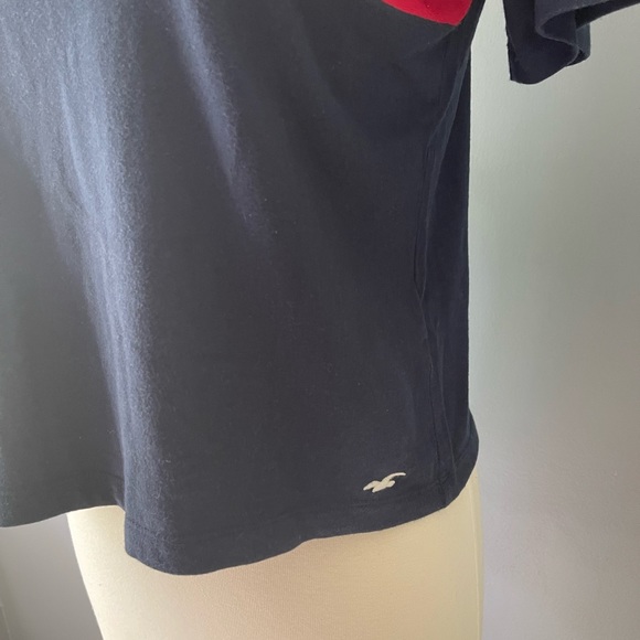 Hollister T-Shirts - Picture 2 of 10